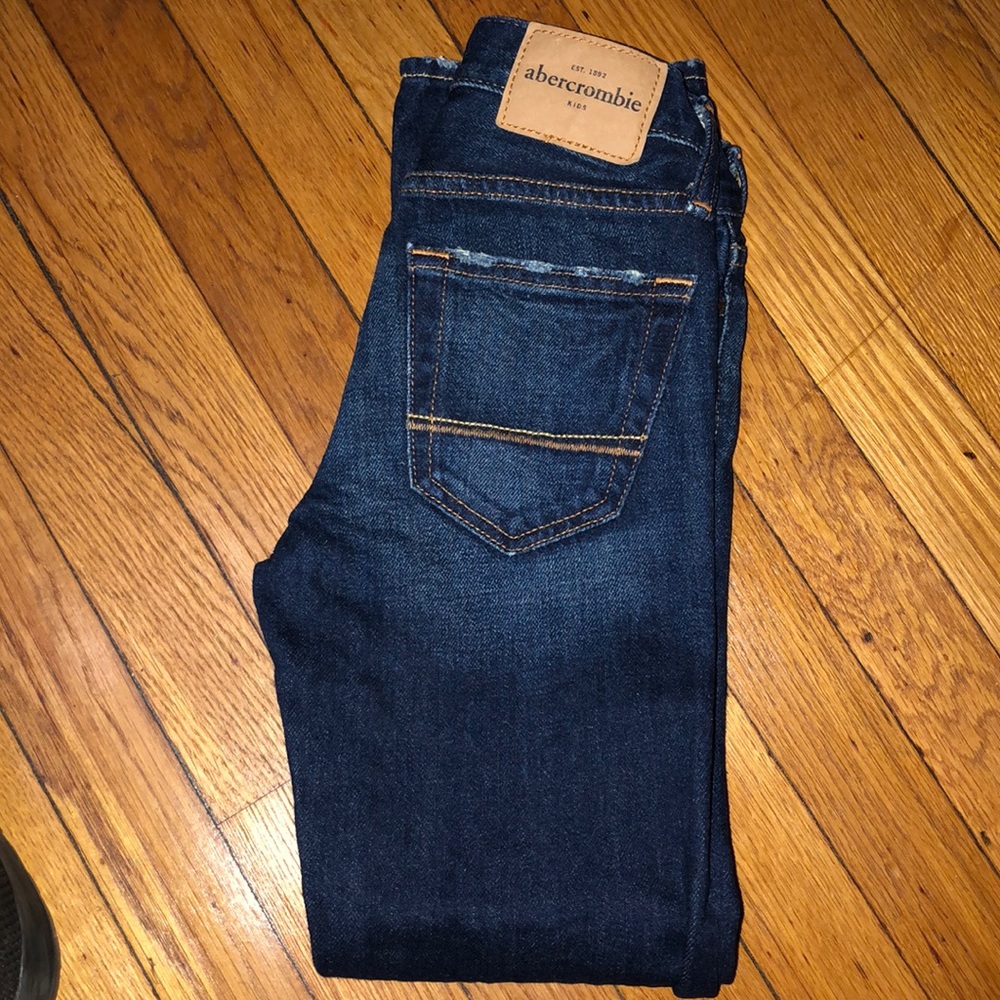 Abercrombie blue jeans